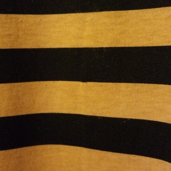 Striped Irma - Picture 2 of 3